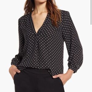Vince Camuto Polka Dot V-Neck Top XS